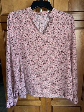 SHEIN Pink Floral Split-Neck Long Sleeve Blouse